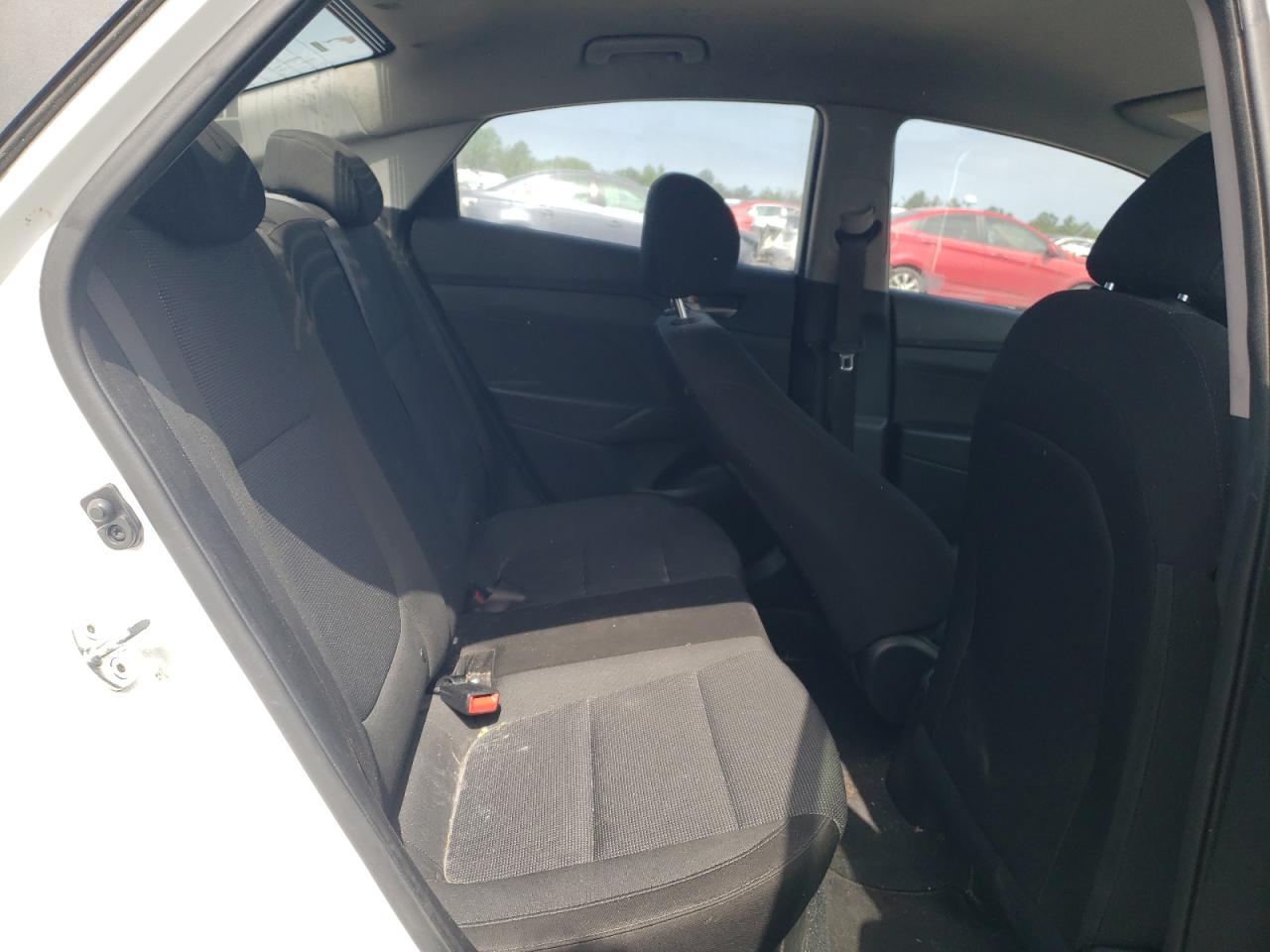 3KPC24A3XJE025309 2018 Hyundai Accent Se