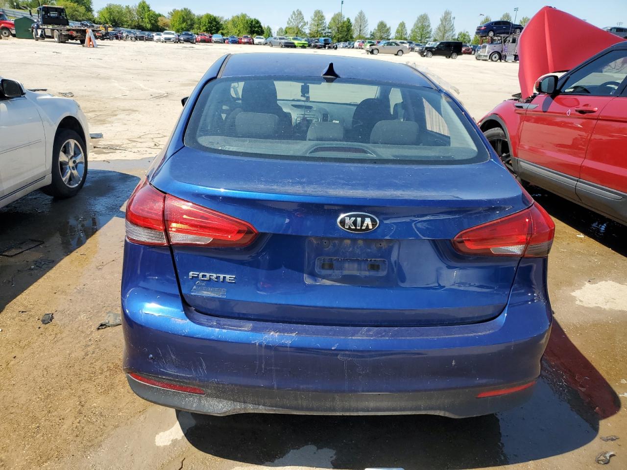 3KPFK4A70JE203311 2018 Kia Forte Lx