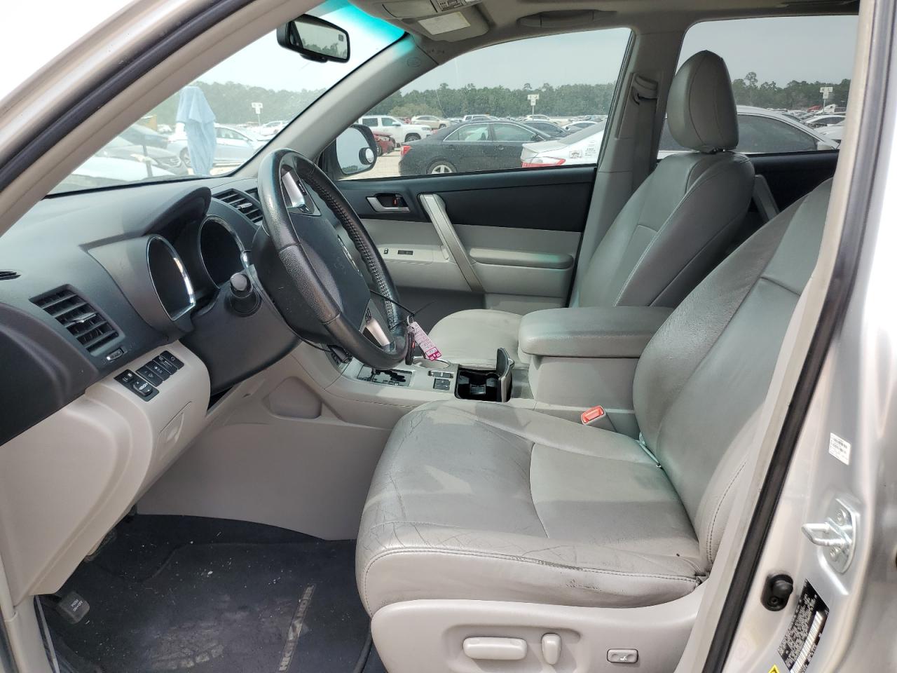 5TDZK3EH1CS065443 2012 Toyota Highlander Base