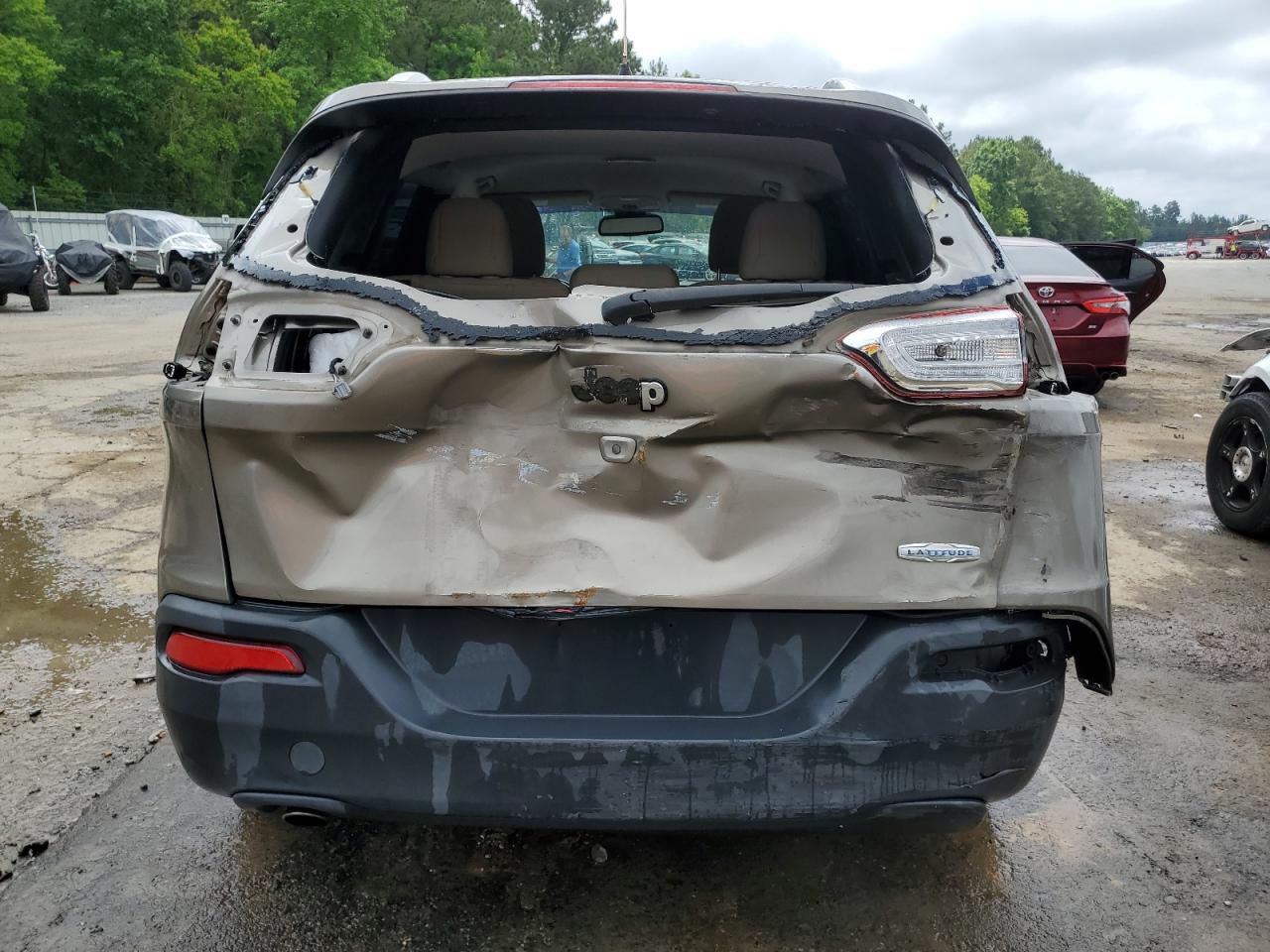 2017 Jeep Cherokee Latitude vin: 1C4PJLCB9HW548484