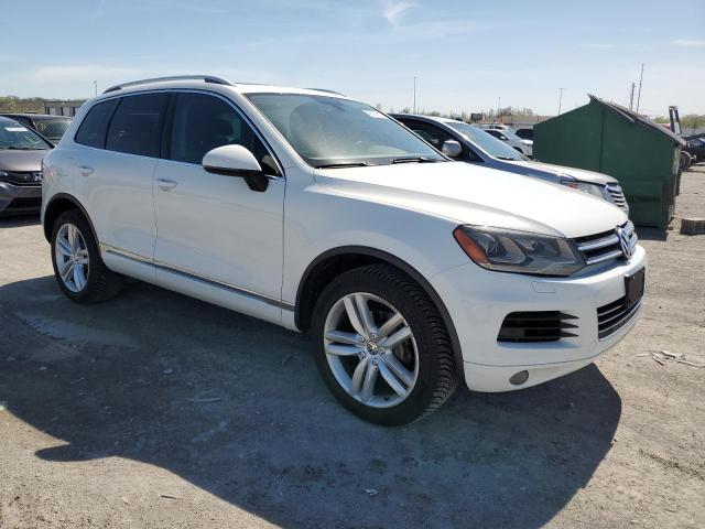  VOLKSWAGEN TOUAREG 2012 Білий