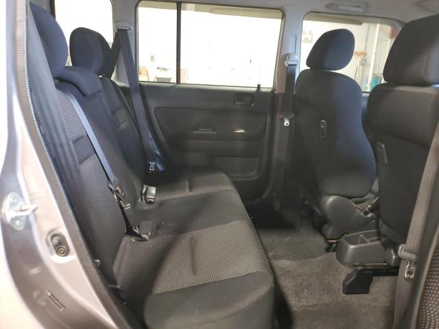 2005 Toyota Scion Xb VIN: JTLKT324750219390 Lot: 51065384