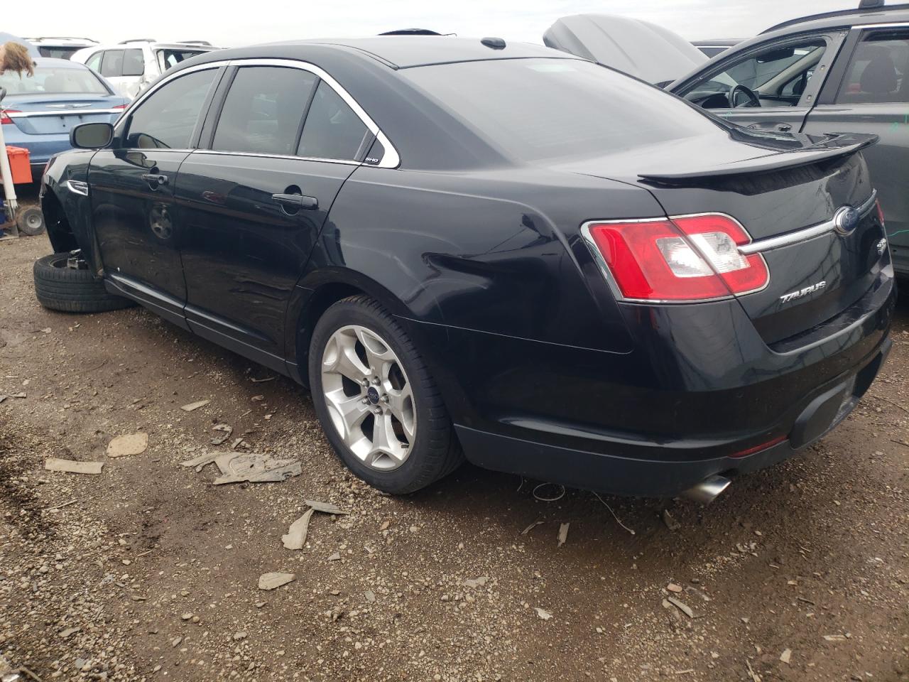 1FAHP2KT2AG138705 2010 Ford Taurus Sho