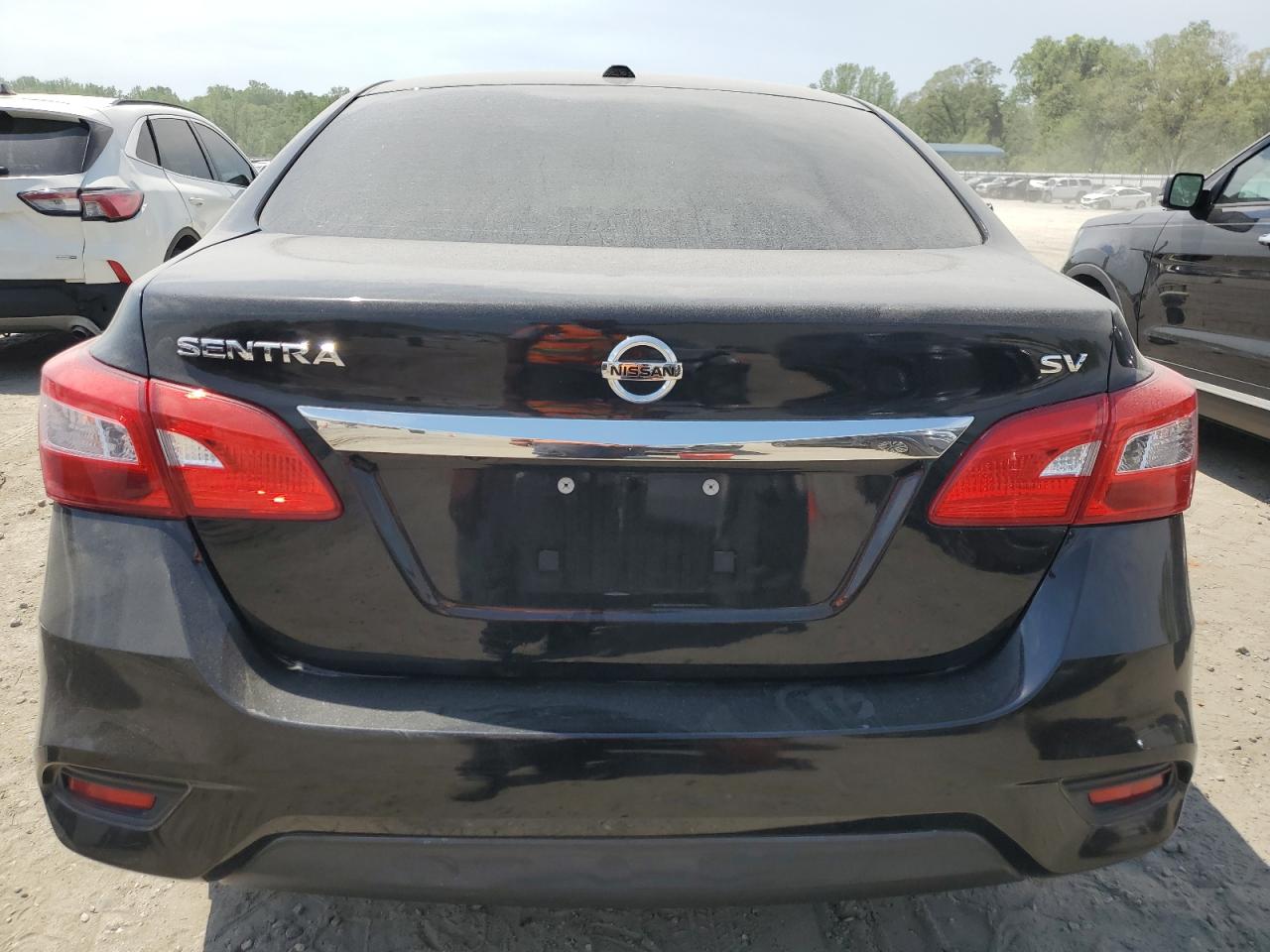 2019 Nissan Sentra S vin: 3N1AB7AP1KY261460