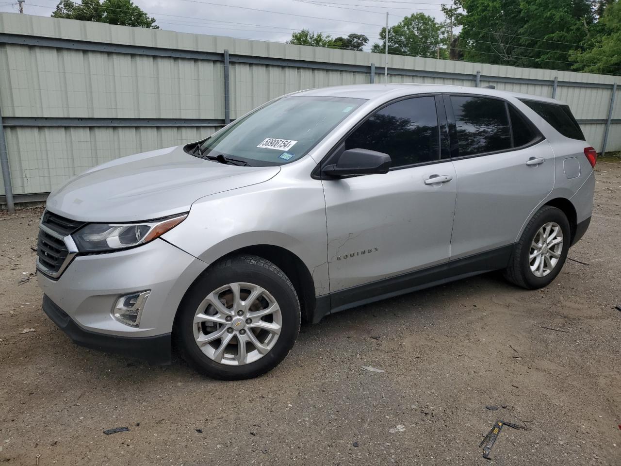 2018 Chevrolet Equinox Ls vin: 2GNAXHEV7J6189359