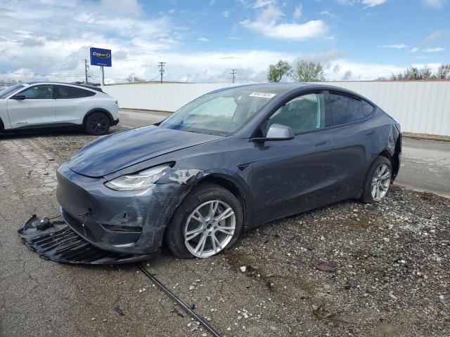 7SAYGDEE5NF445890 Tesla Model Y 