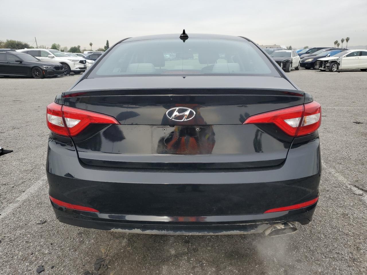 5NPE24AF1HH487363 2017 Hyundai Sonata Se