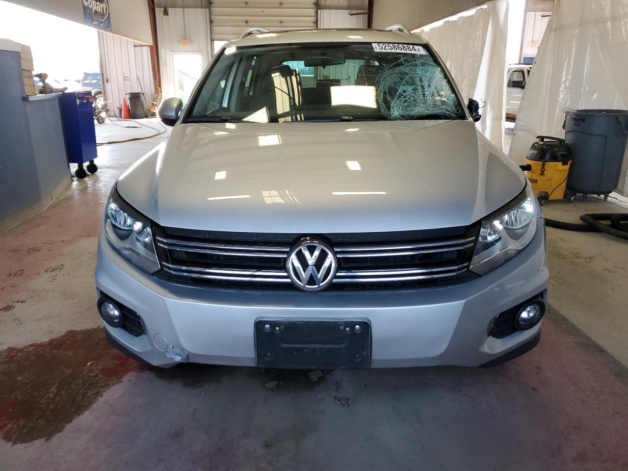 WVGBV7AX2CW559626 2012 Volkswagen Tiguan S