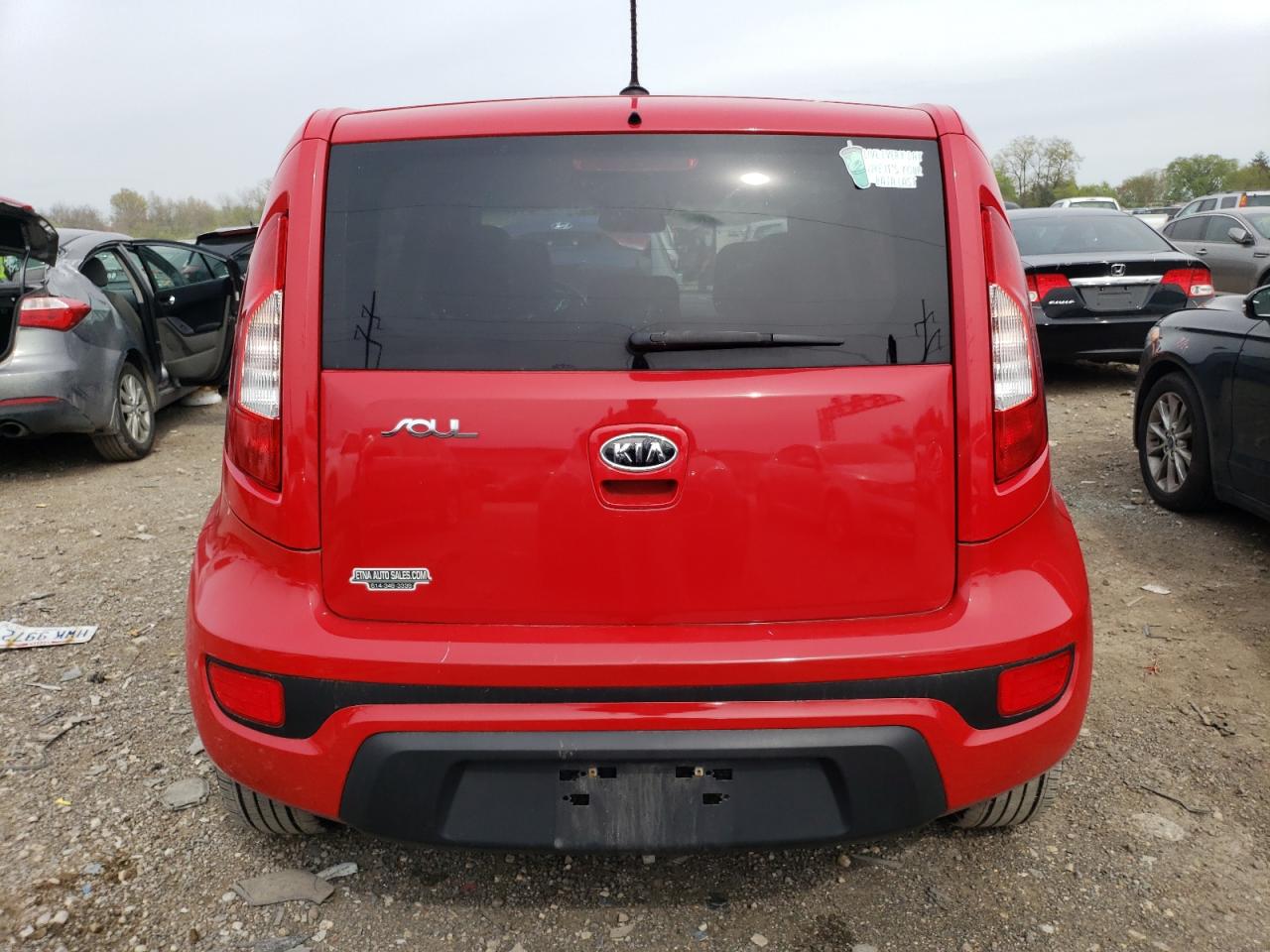 KNDJT2A66C7368463 2012 Kia Soul +