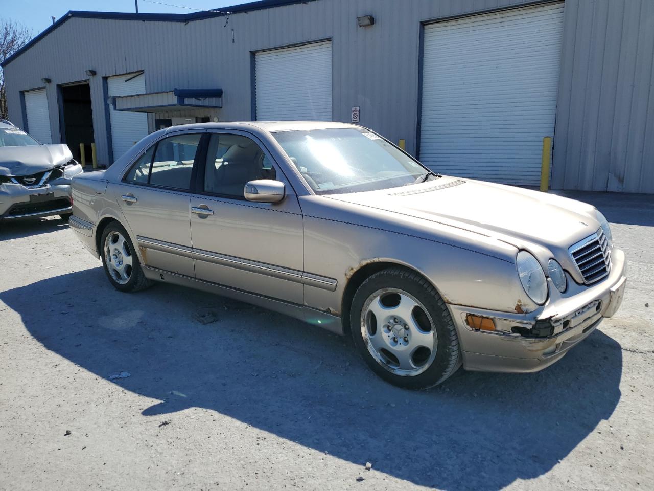 WDBJF70J0YB037939 2000 Mercedes-Benz E 430