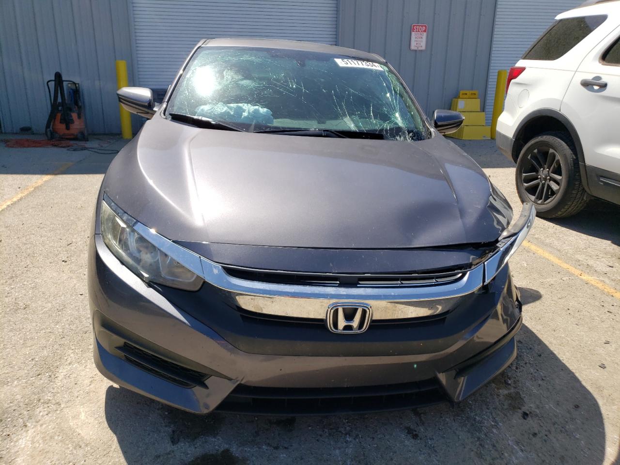 2HGFC4B03GH311290 2016 Honda Civic Lx