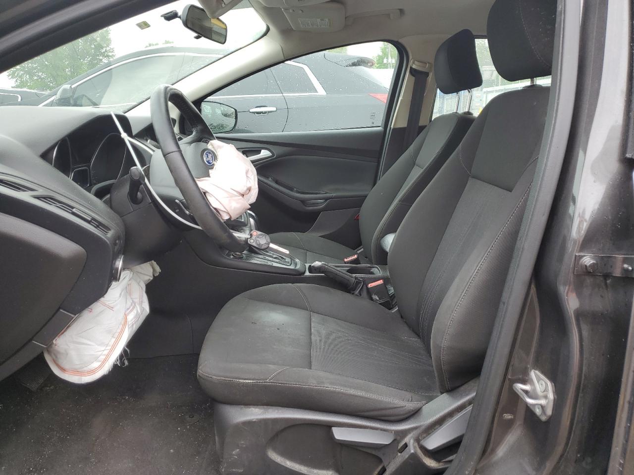 1FADP3K25FL240803 2015 Ford Focus Se