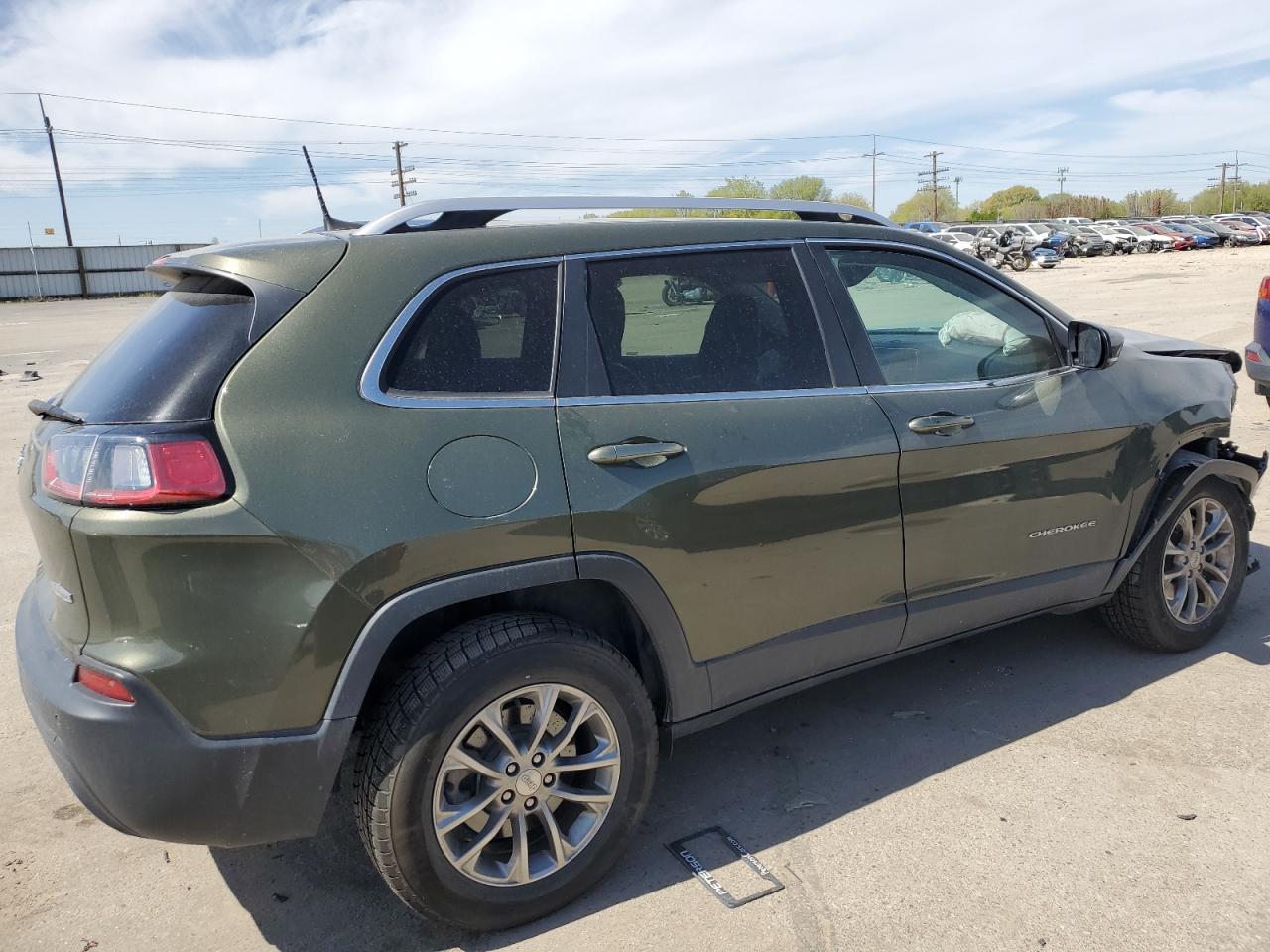 2019 Jeep Cherokee Latitude Plus vin: 1C4PJMLXXKD271607