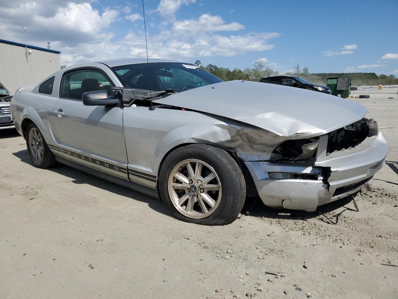 1ZVFT80N565131560 2006 Ford Mustang