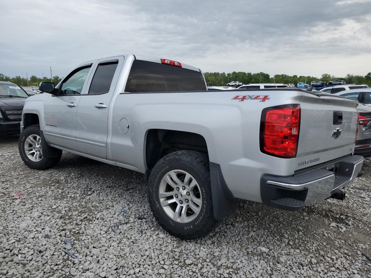 1GCVKREC8FZ231157 2015 Chevrolet Silverado K1500 Lt