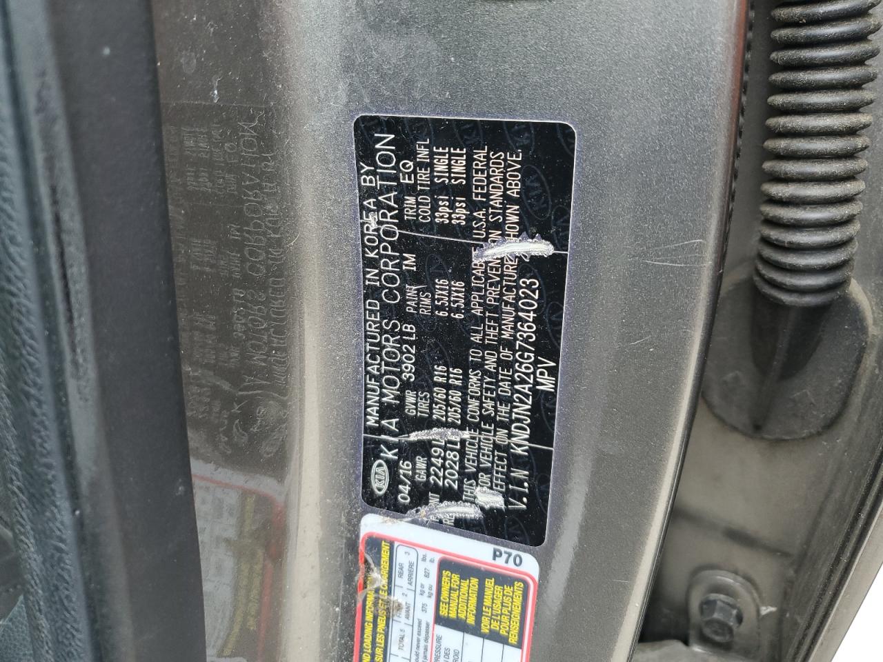 KNDJN2A26G7364023 2016 Kia Soul