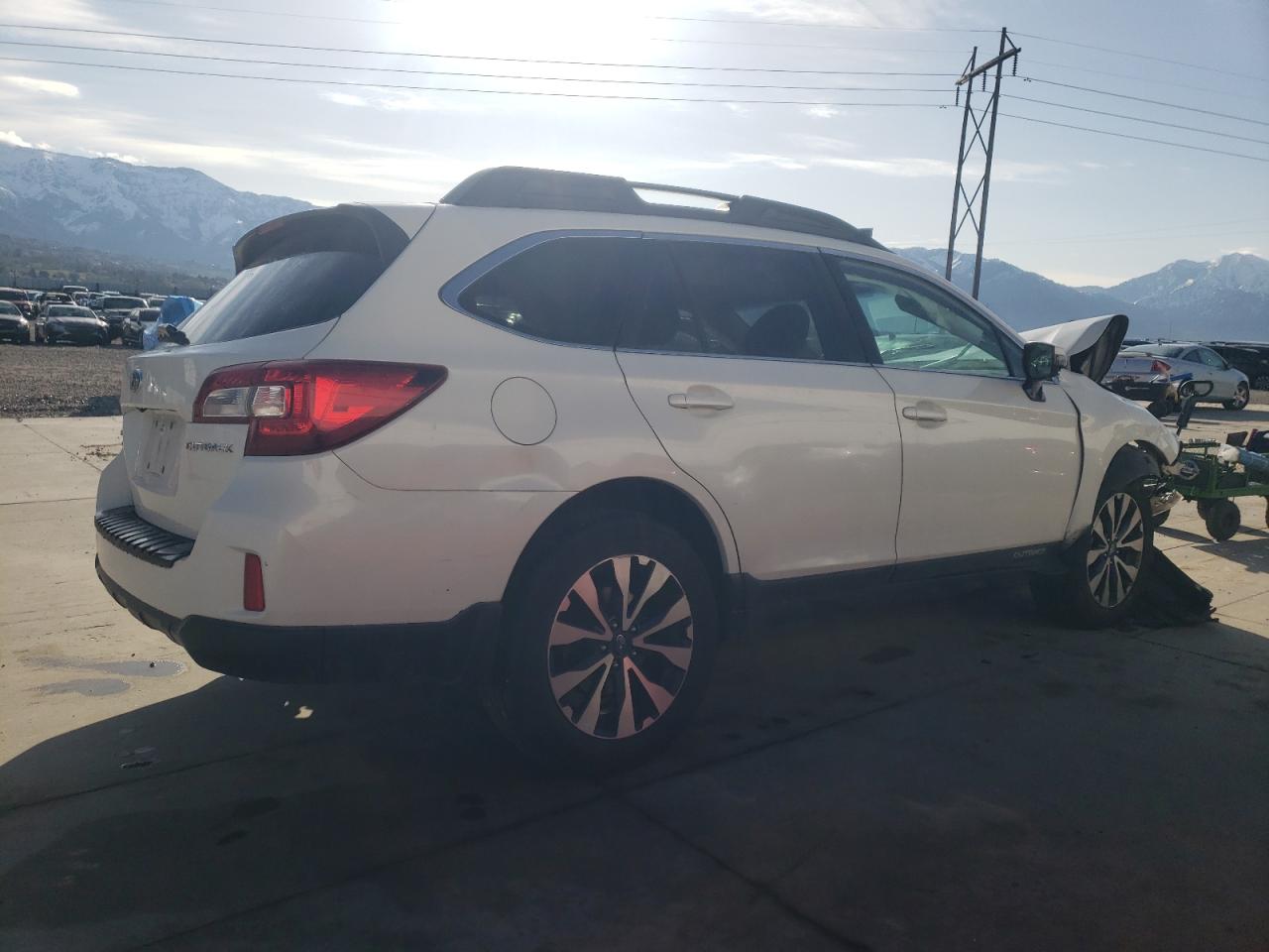 4S4BSBLC2F3253540 2015 Subaru Outback 2.5I Limited