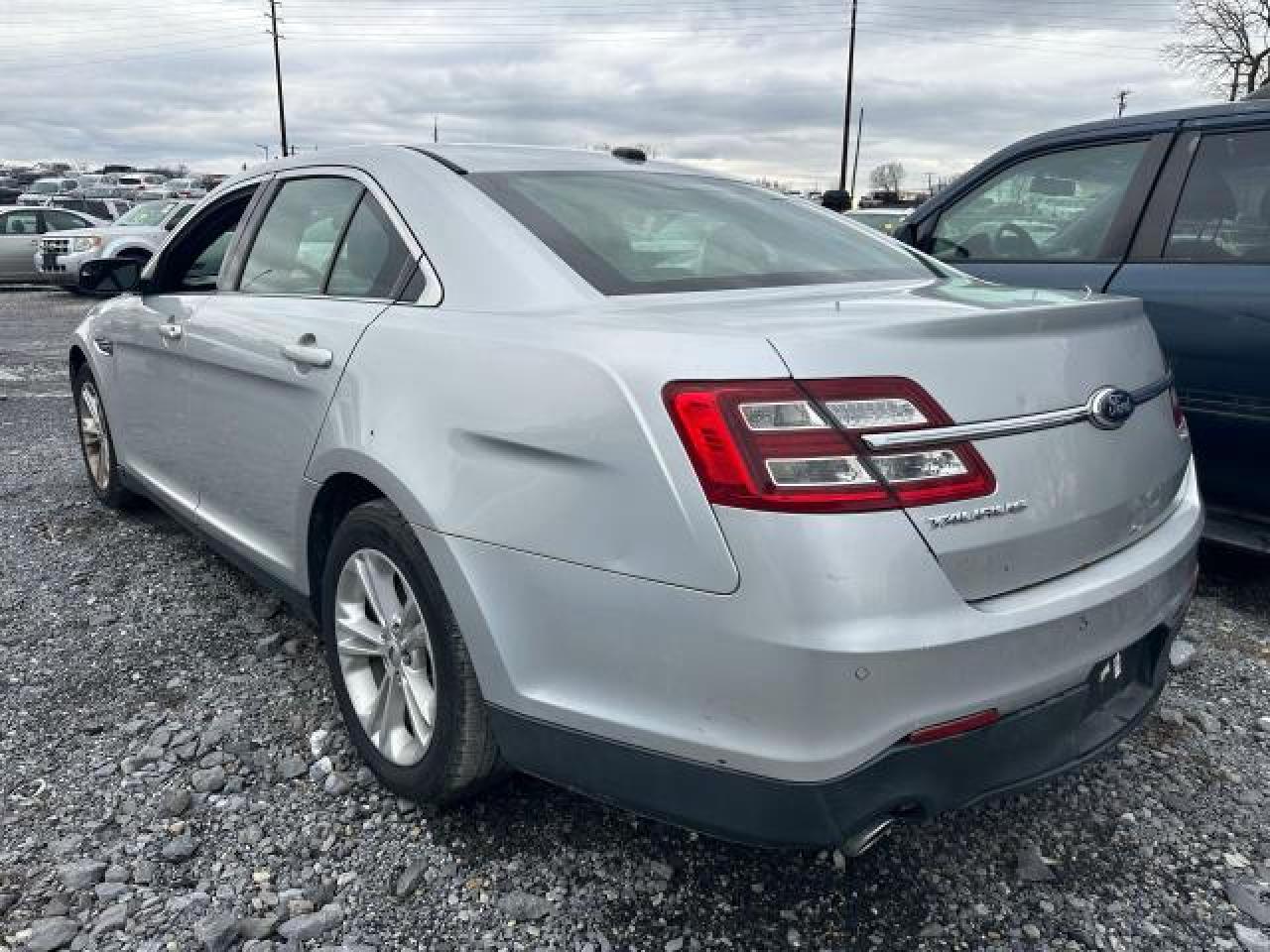 2013 Ford Taurus Sel vin: 1FAHP2E85DG199414