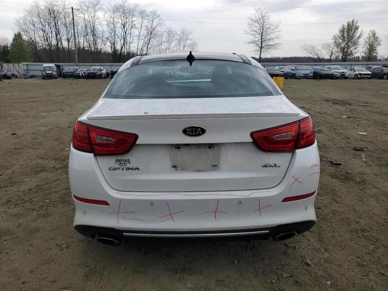 5XXGR4A61FG516566 2015 Kia Optima Sx