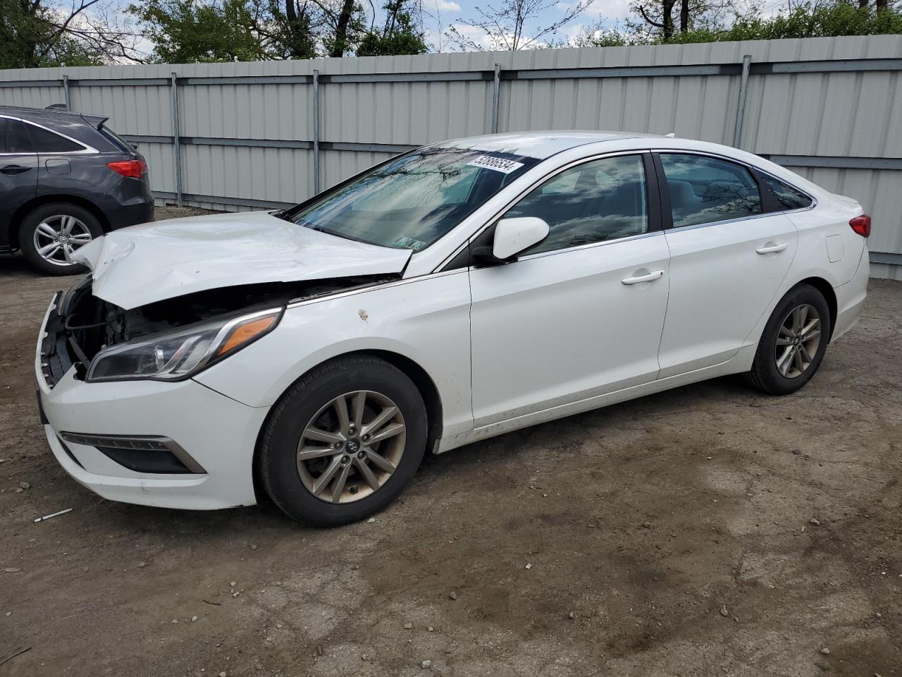 5NPE24AF1FH005780 2015 Hyundai Sonata Se