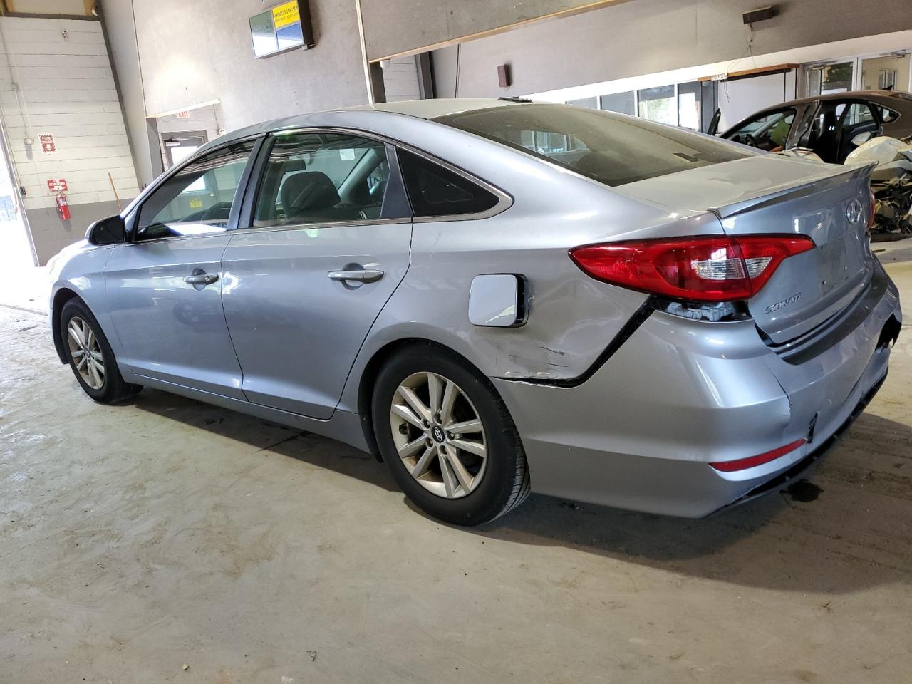 5NPE24AF7FH130296 2015 Hyundai Sonata Se