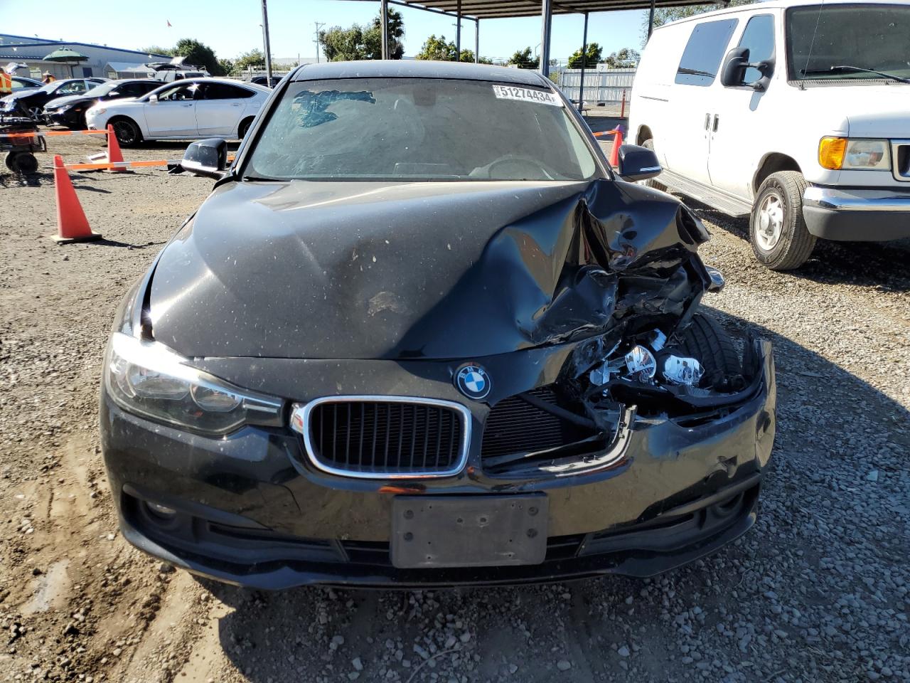 WBA8E1G51HNU15111 2017 BMW 320 I