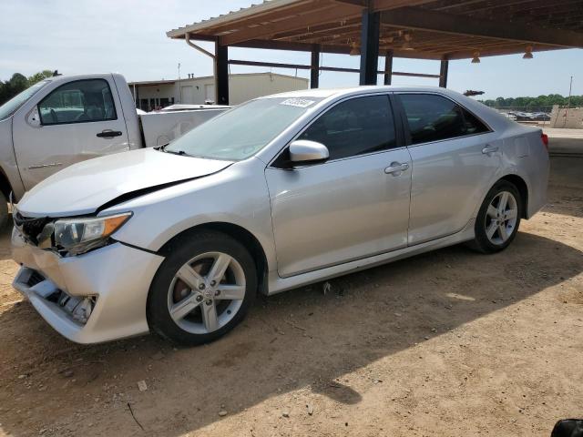 Lot #2517631018 2012 TOYOTA CAMRY BASE salvage car