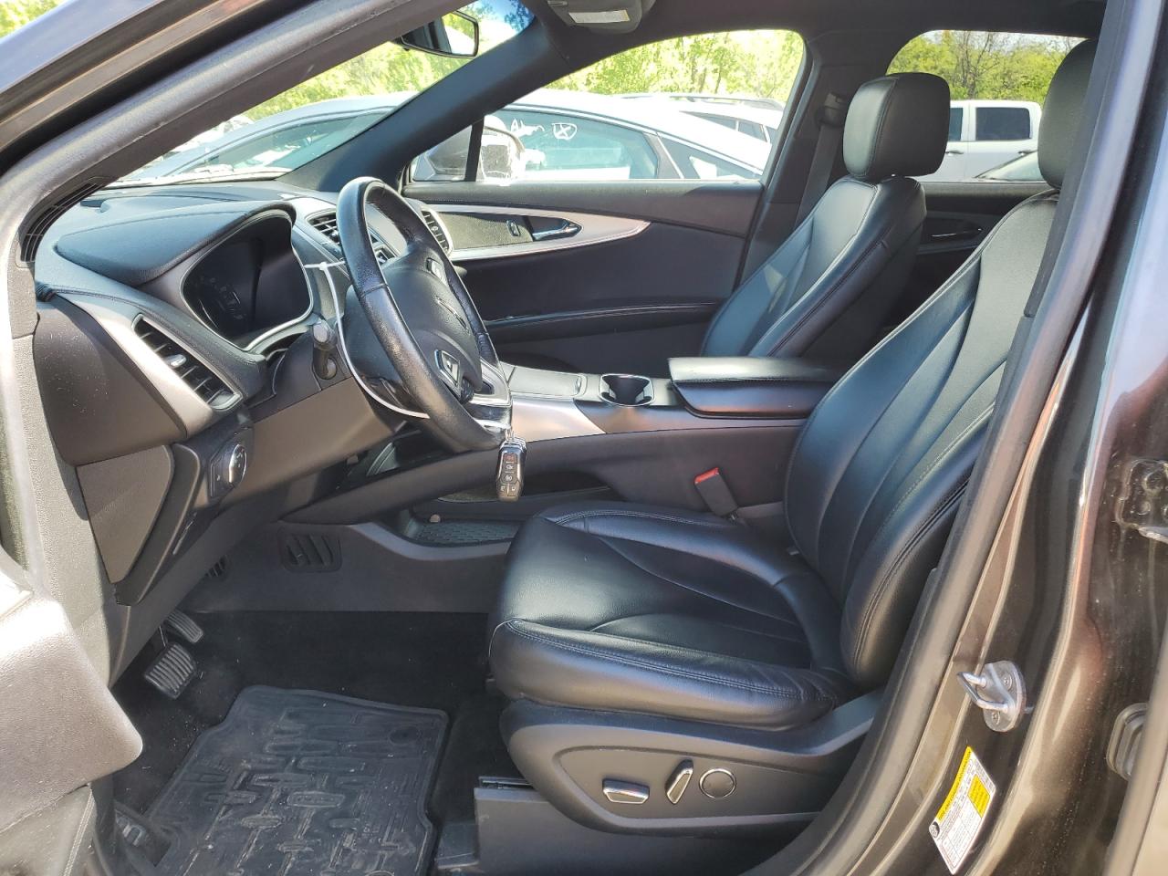 2LMPJ6JR0HBL37631 2017 Lincoln Mkx Premiere