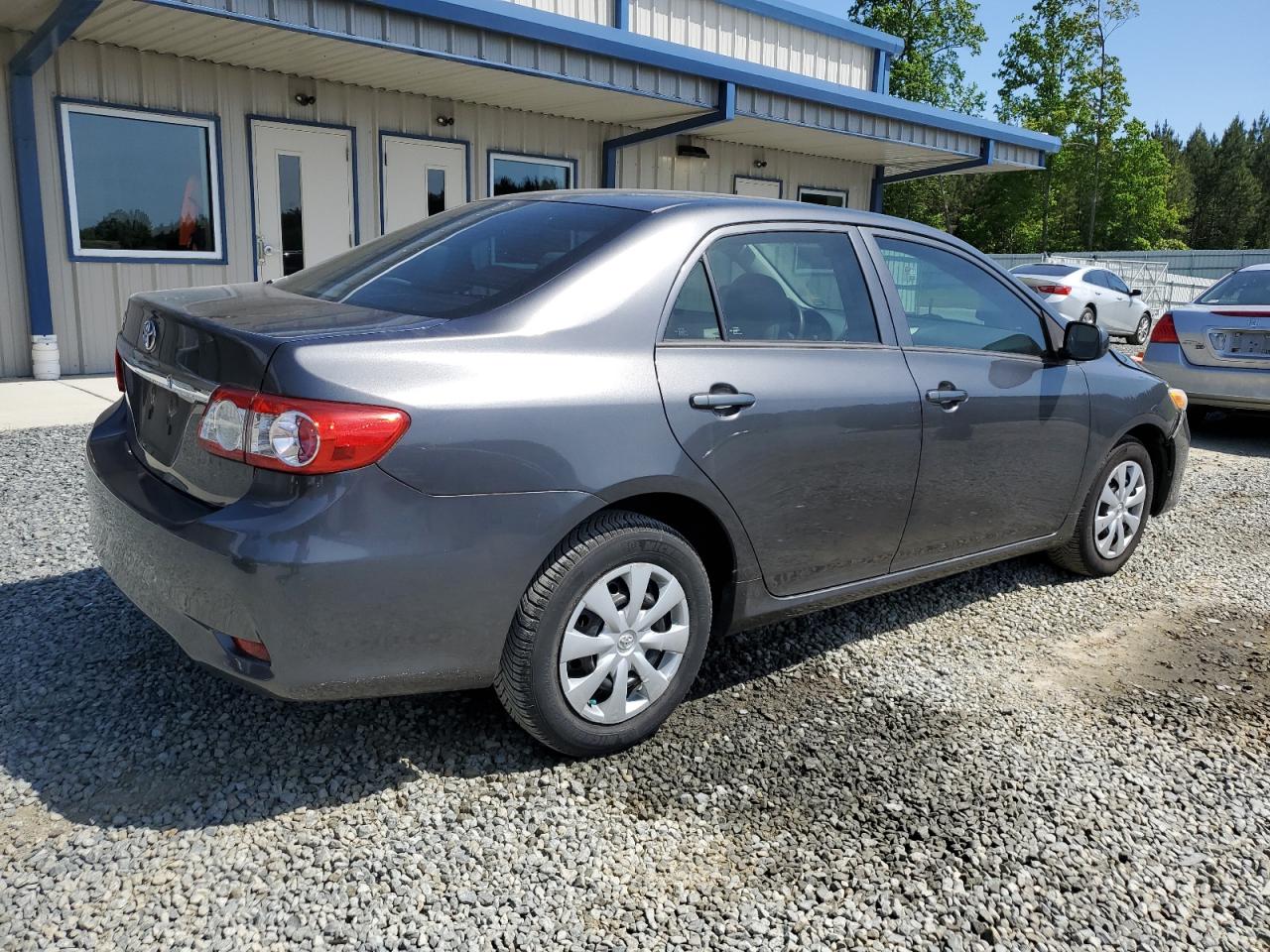 2T1BU4EE6DC955812 2013 Toyota Corolla Base