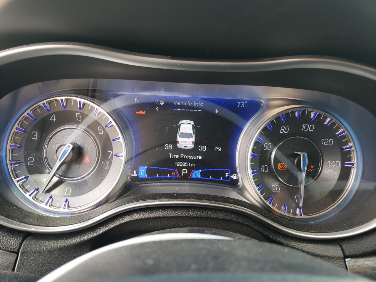 2C3CCAAG8MH640663 2021 Chrysler 300 Touring