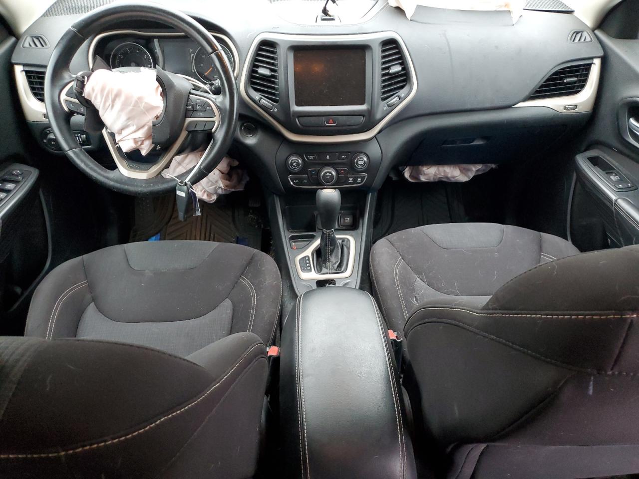 1C4PJLCB6FW656848 2015 Jeep Cherokee Latitude