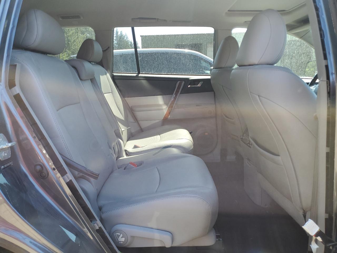 5TDDK3EH6CS104473 2012 Toyota Highlander Limited