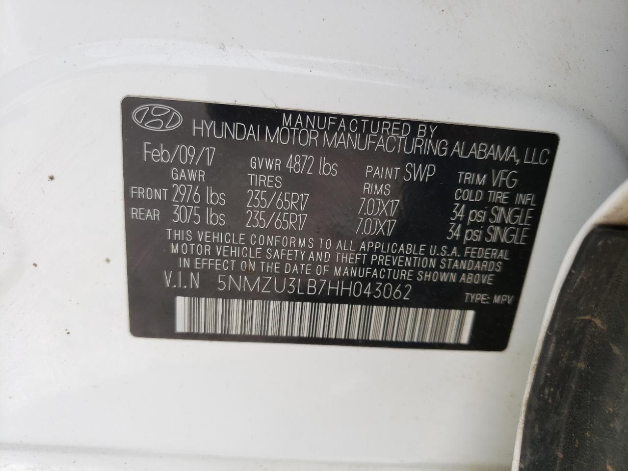 5NMZU3LB7HH043062 2017 Hyundai Santa Fe Sport