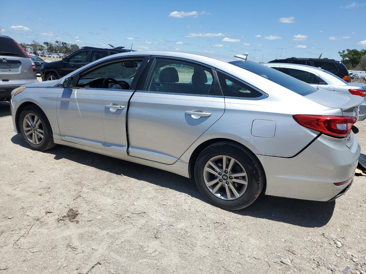 5NPE24AF0GH348176 2016 Hyundai Sonata Se