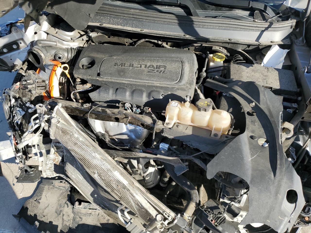 1C4PJLLB2KD308437 2019 Jeep Cherokee Latitude Plus