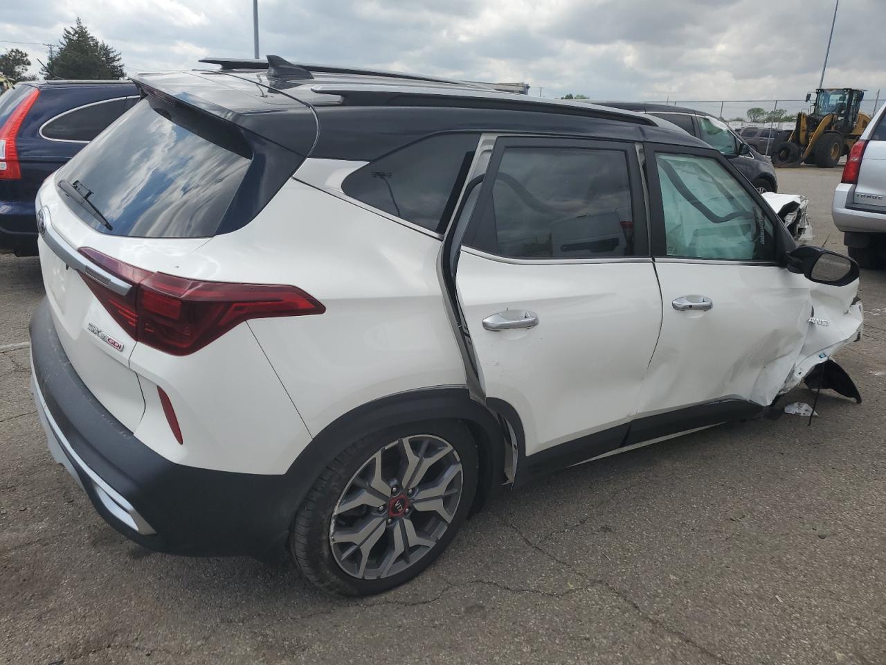 KNDETCA25M7181754 2021 Kia Seltos Sx