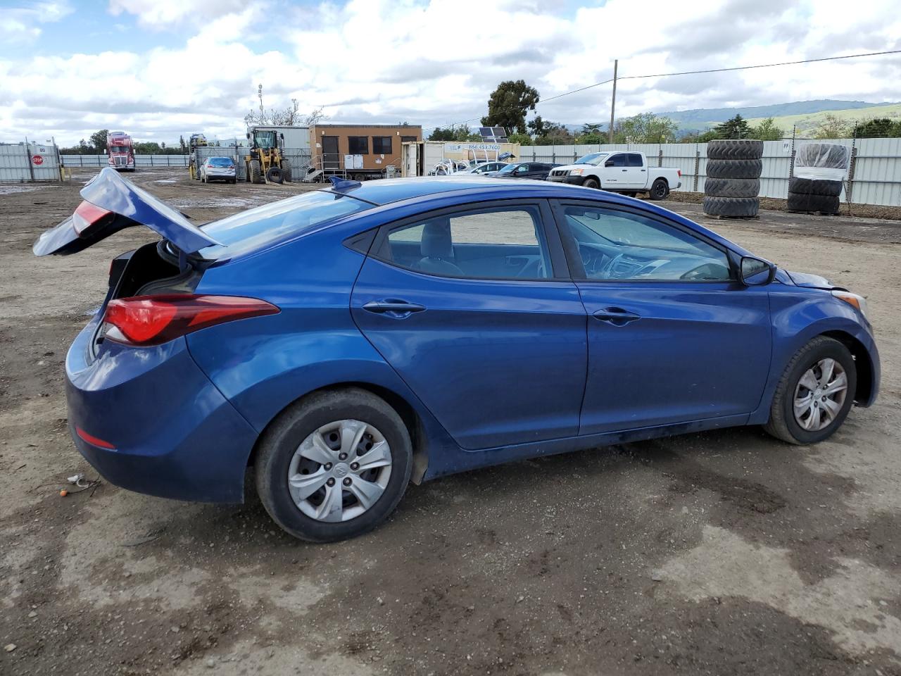 2016 Hyundai Elantra Se vin: 5NPDH4AE0GH748613