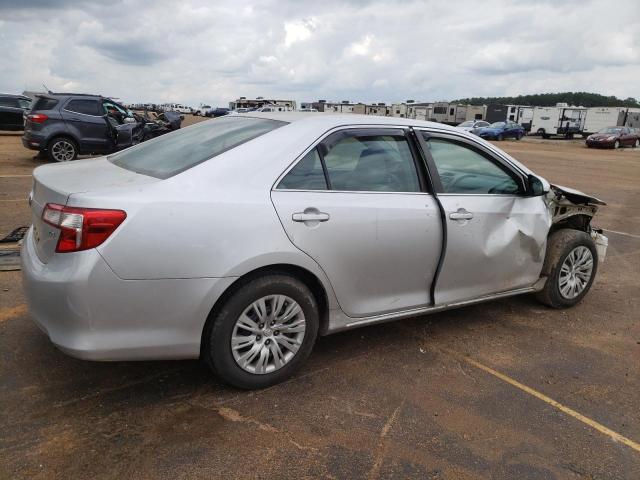 VIN 4T4BF1FK3DR329507 2013 Toyota Camry, L no.3