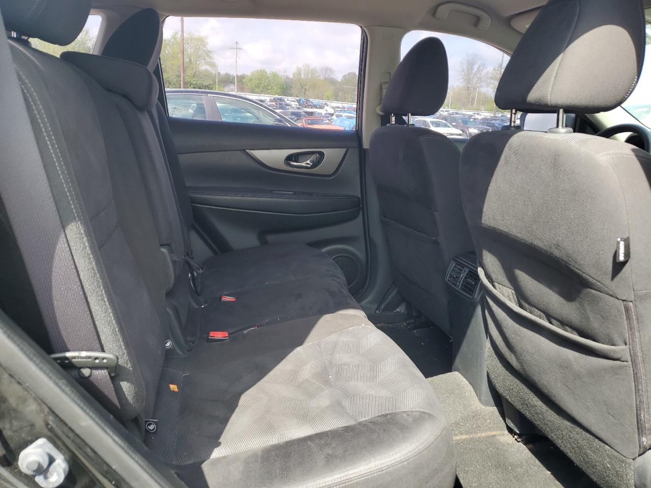 KNMAT2MV7FP531225 2015 Nissan Rogue S