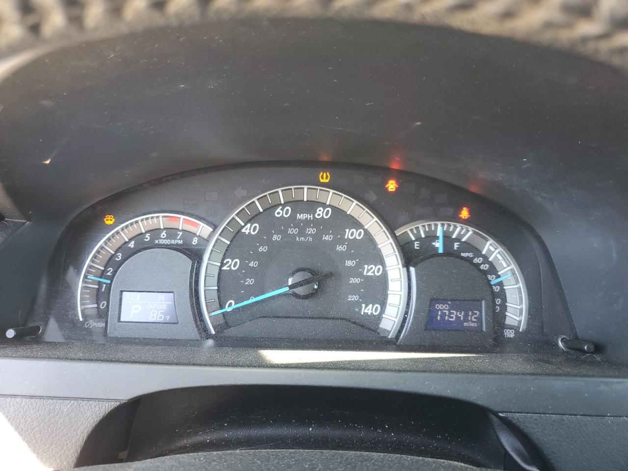 4T1BF1FK0EU331002 2014 Toyota Camry L