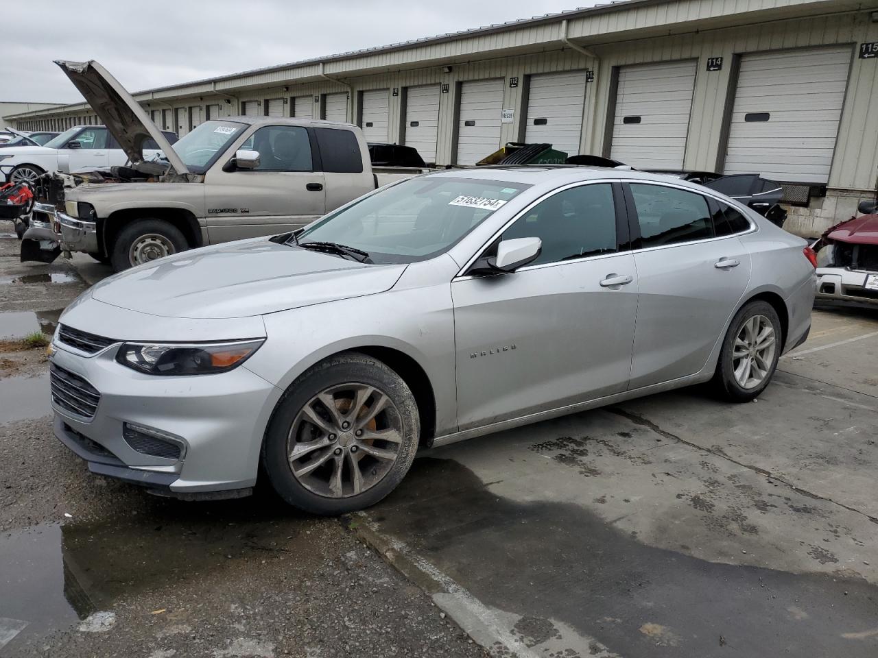 1G1ZD5ST5JF154047 2018 Chevrolet Malibu Lt