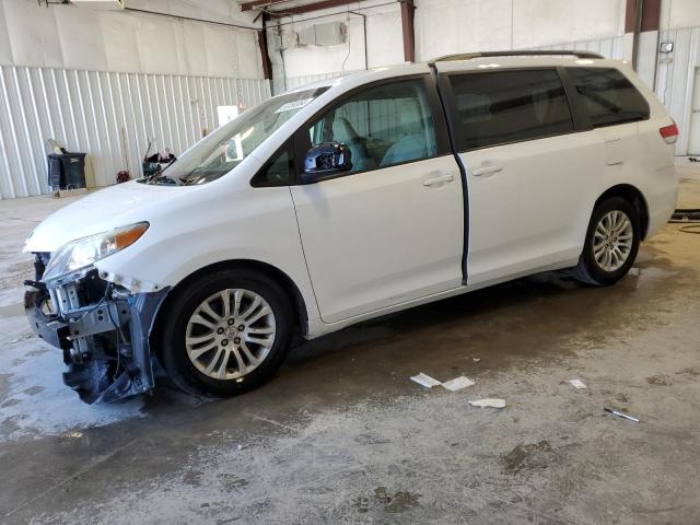 Lot #2556485138 2012 TOYOTA SIENNA XLE salvage car