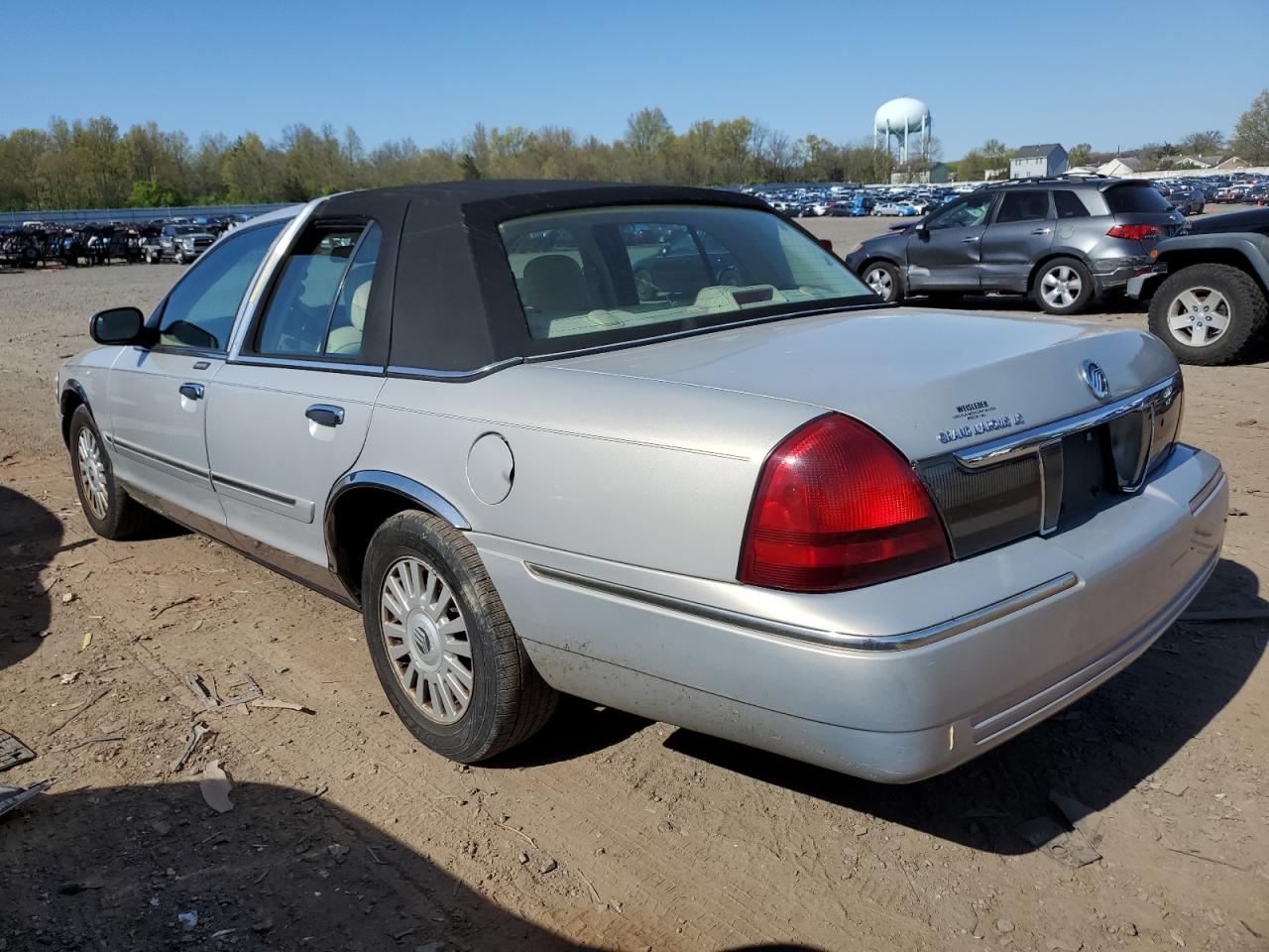 2MEFM75V77X626926 2007 Mercury Grand Marquis Ls