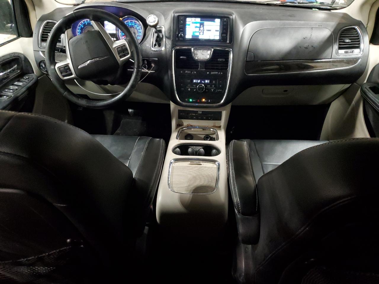 2C4RC1CG3GR285452 2016 Chrysler Town & Country Touring L