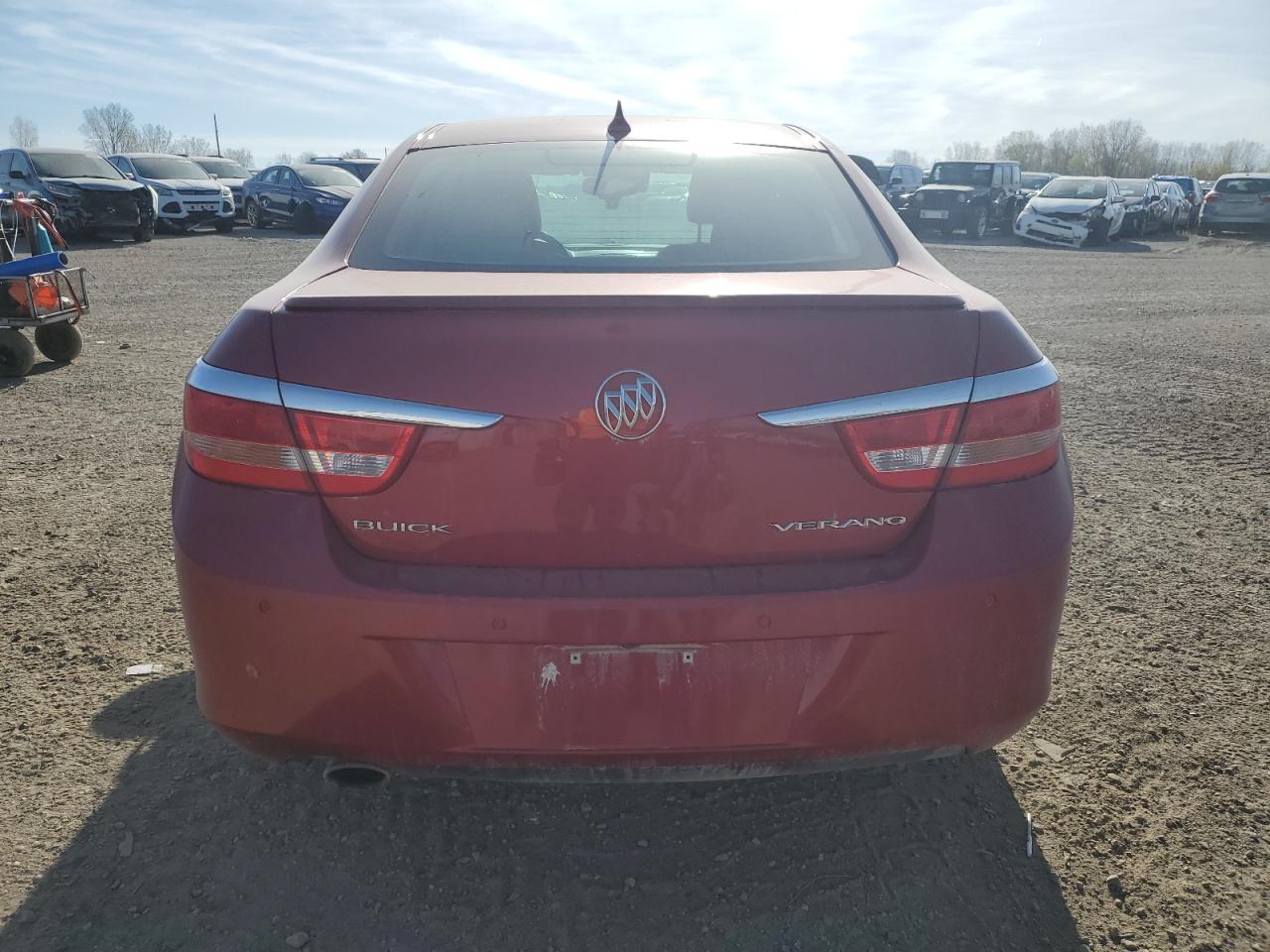 1G4PS5SK4E4211024 2014 Buick Verano