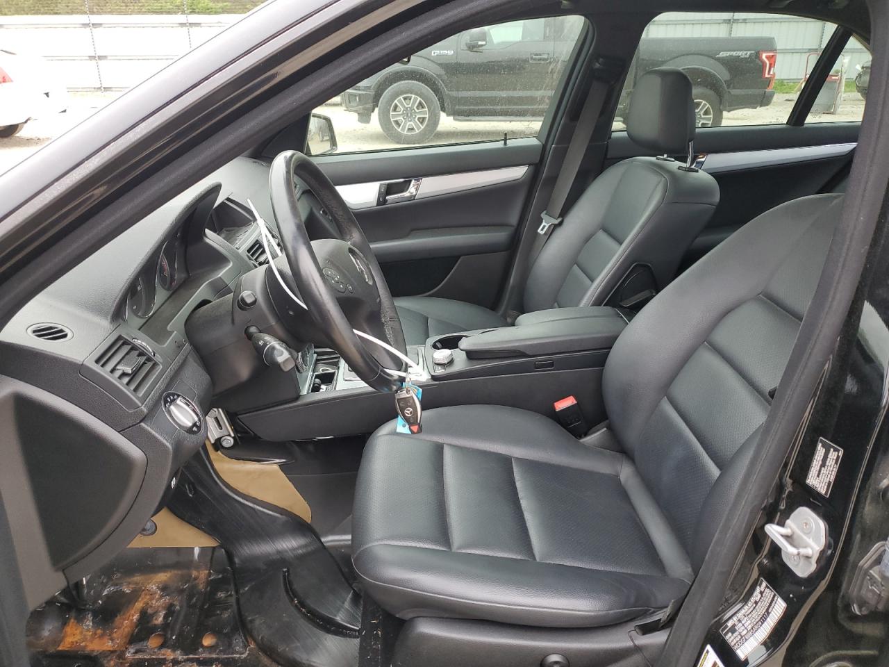 WDDGF8BB5AR091117 2010 Mercedes-Benz C 300 4Matic