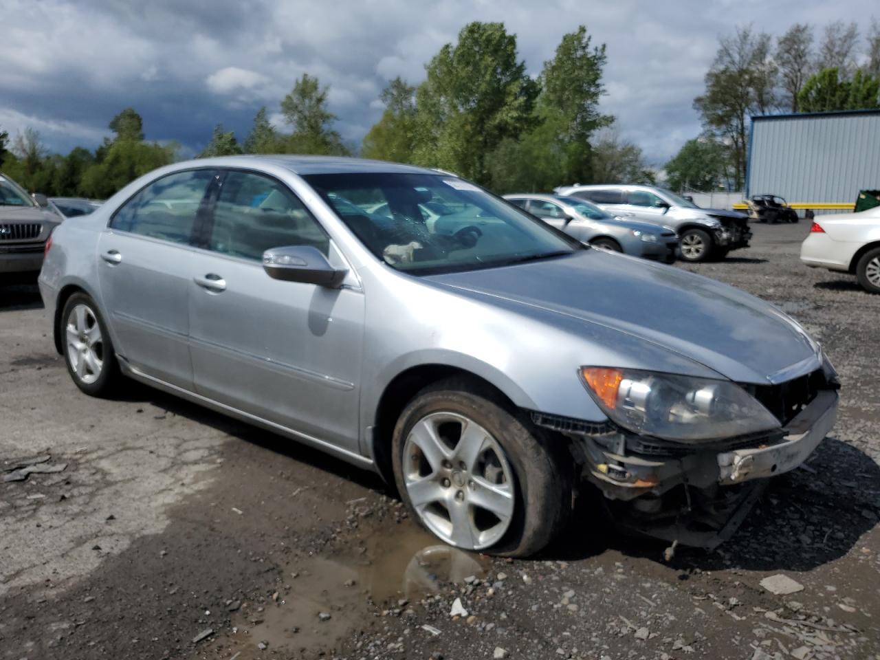 JH4KB16638C002807 2008 Acura Rl