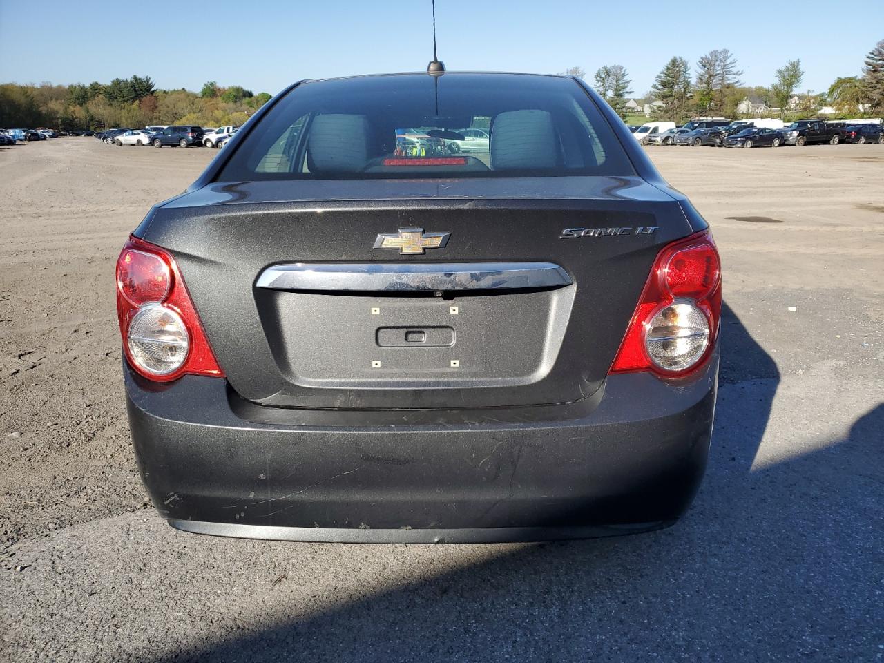 1G1JC5SH1G4176238 2016 Chevrolet Sonic Lt