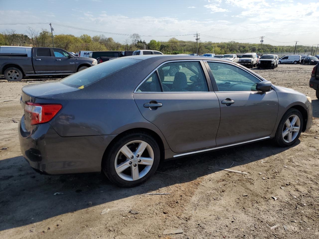 4T4BF1FK6DR302463 2013 Toyota Camry L