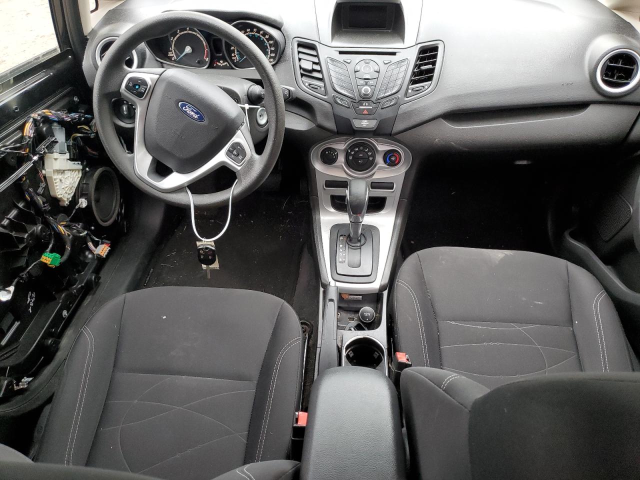 3FADP4EJ6KM112023 2019 Ford Fiesta Se